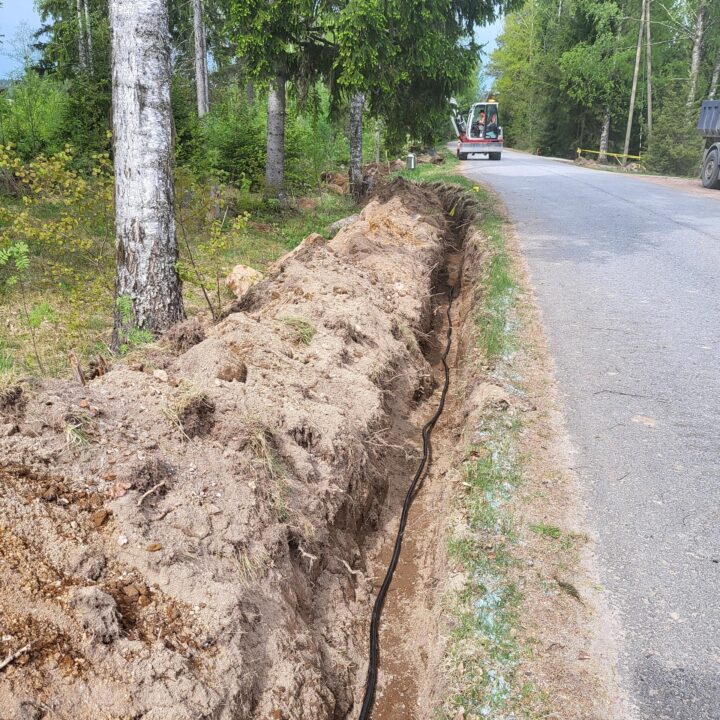 Ala-Honkajoen kaapelointi etenee hyvää vauhtia.